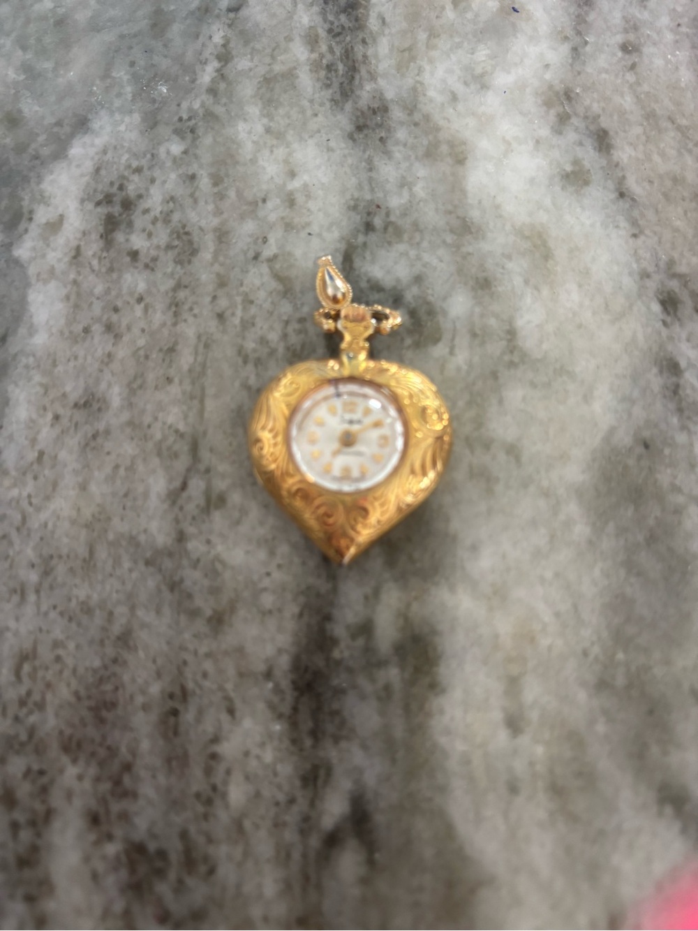 Vintage Heart-Shaped Gold Tone Pendant Watch